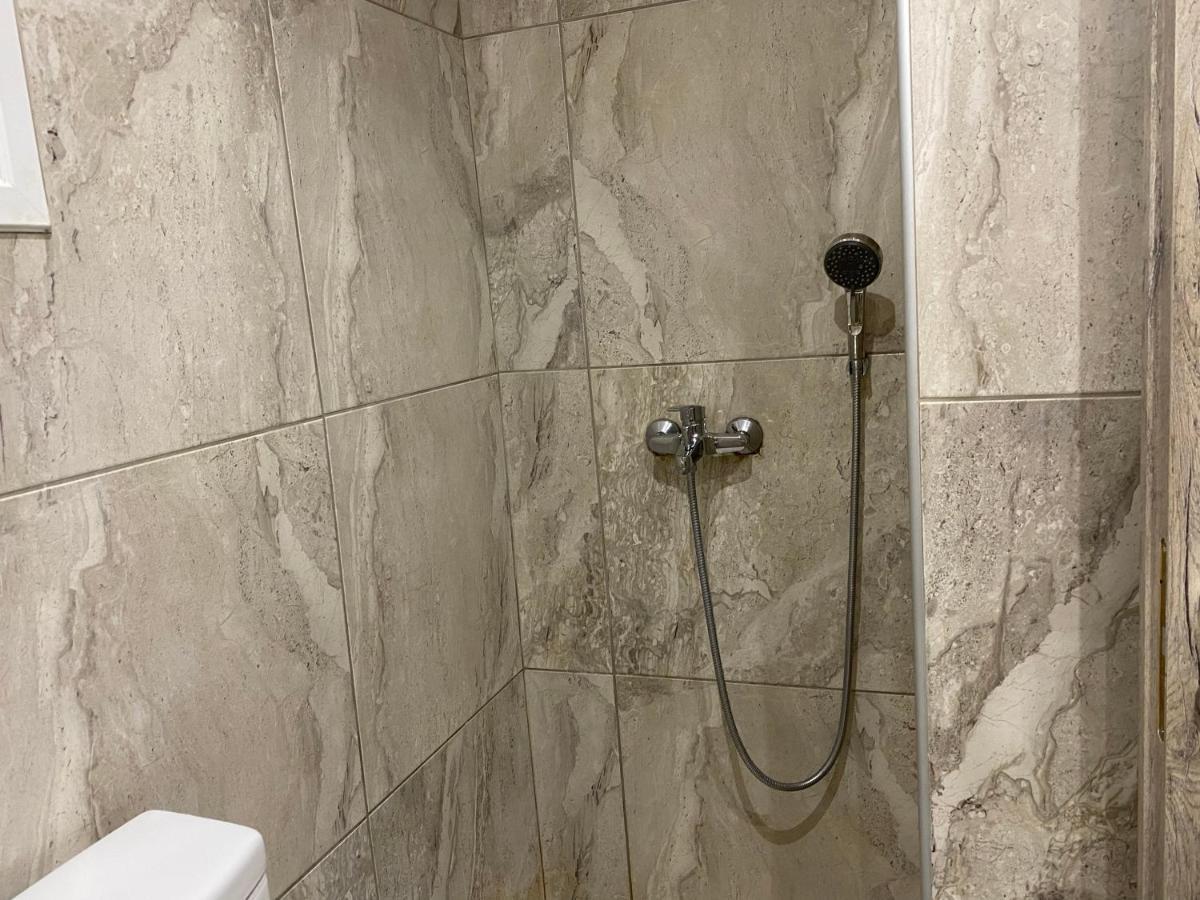 Davidana Deluxe Apartments Nea Kallikrateia Bagian luar foto