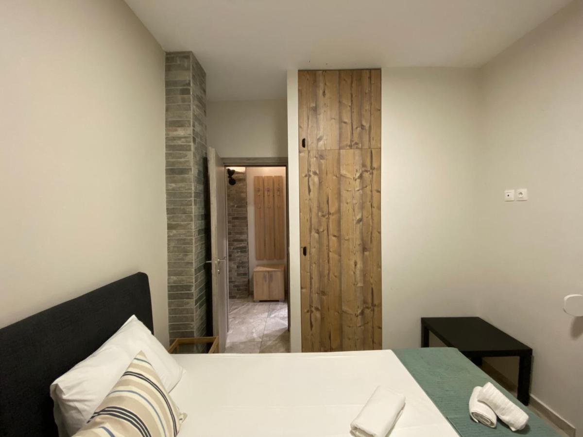 Davidana Deluxe Apartments Nea Kallikrateia Bagian luar foto